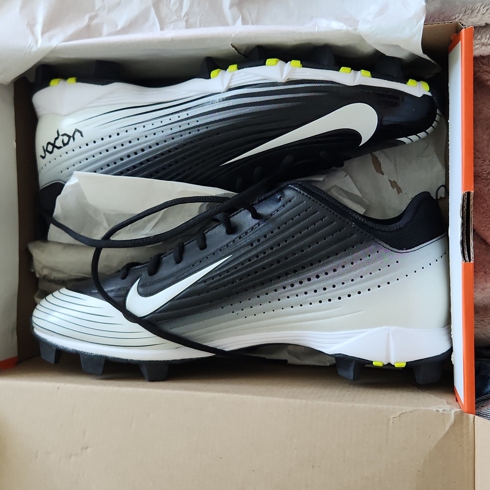 Men's Nike Vapor Keystone 2 Low size 11 cleats